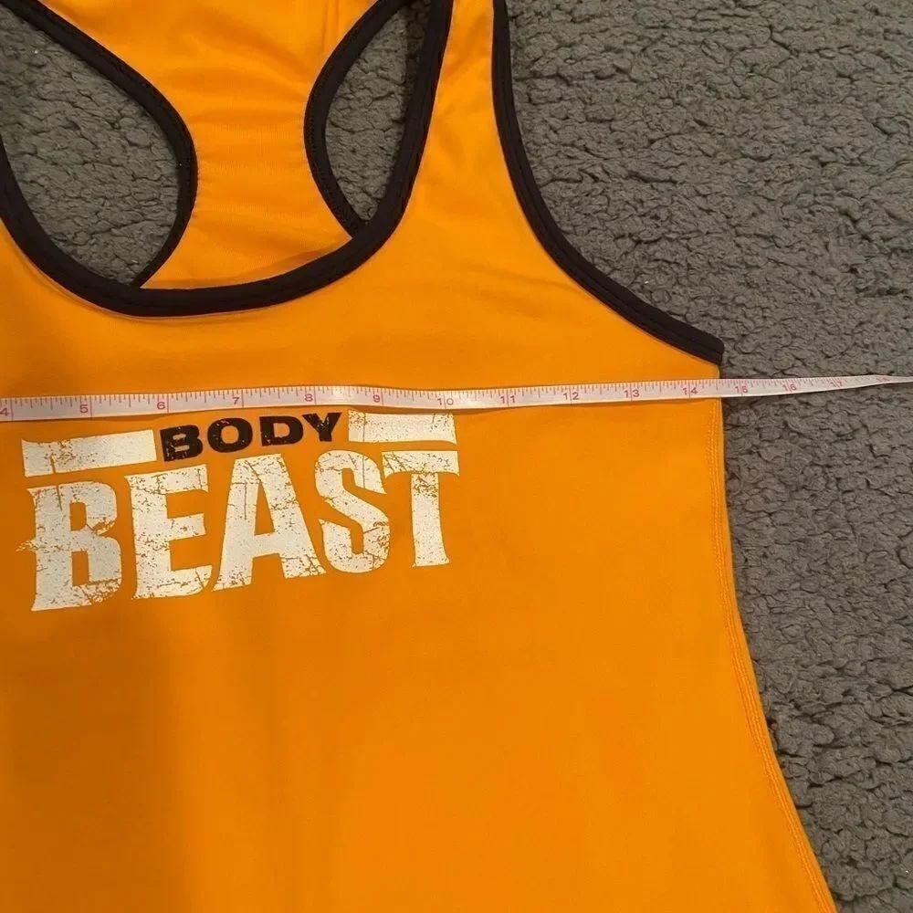 Beach Body Tank Top Size Medium - Picture 12 of 12